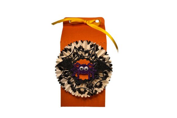 The Halloween Spider Bat Milk Box: A Case Study in Modern Digital Crafting